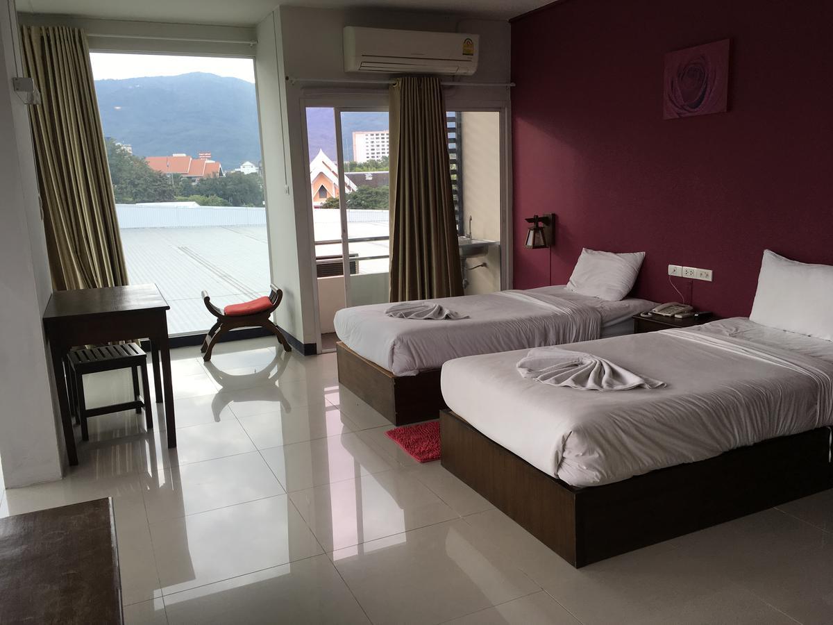 Chiang Mai Residence Khách sạn 3*
