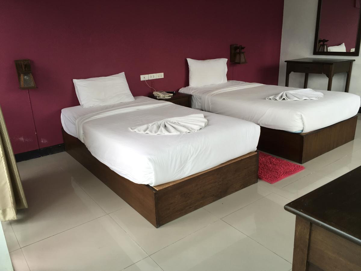 Chiang Mai Residence Khách sạn 3*